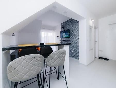 Duga Apartmani Kragujevac Esterno foto