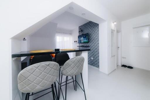 Duga Apartmani Kragujevac Esterno foto