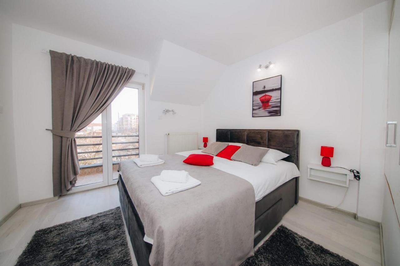 Duga Apartmani Kragujevac Esterno foto