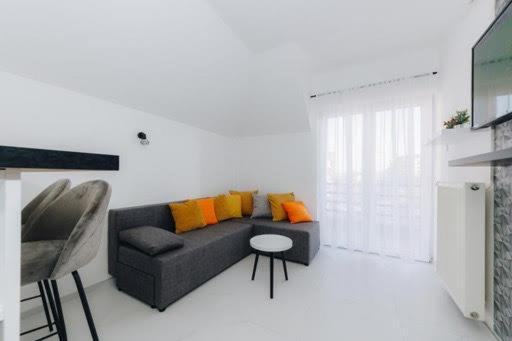 Duga Apartmani Kragujevac Esterno foto